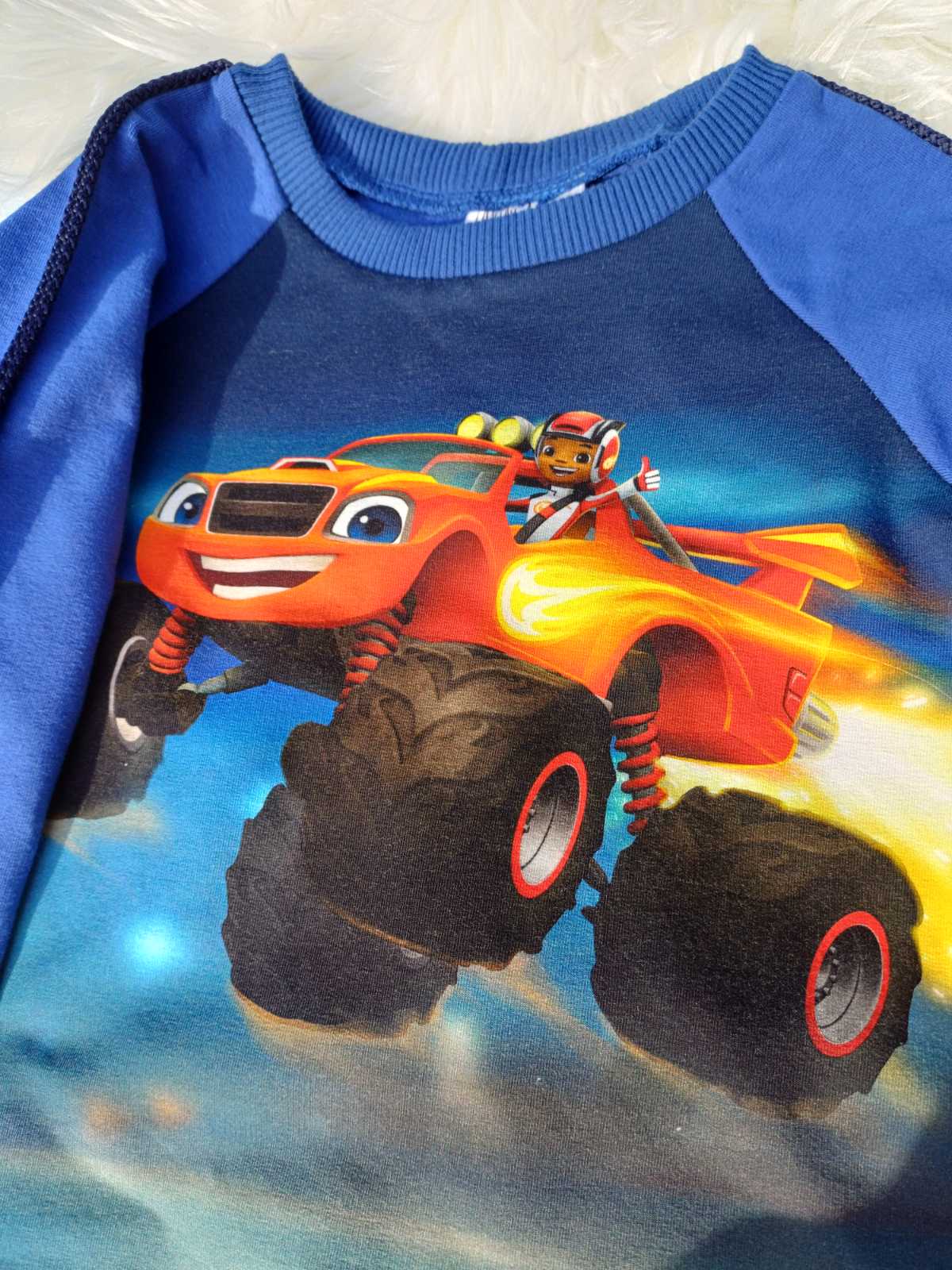 Džemperis " Blyksnis"