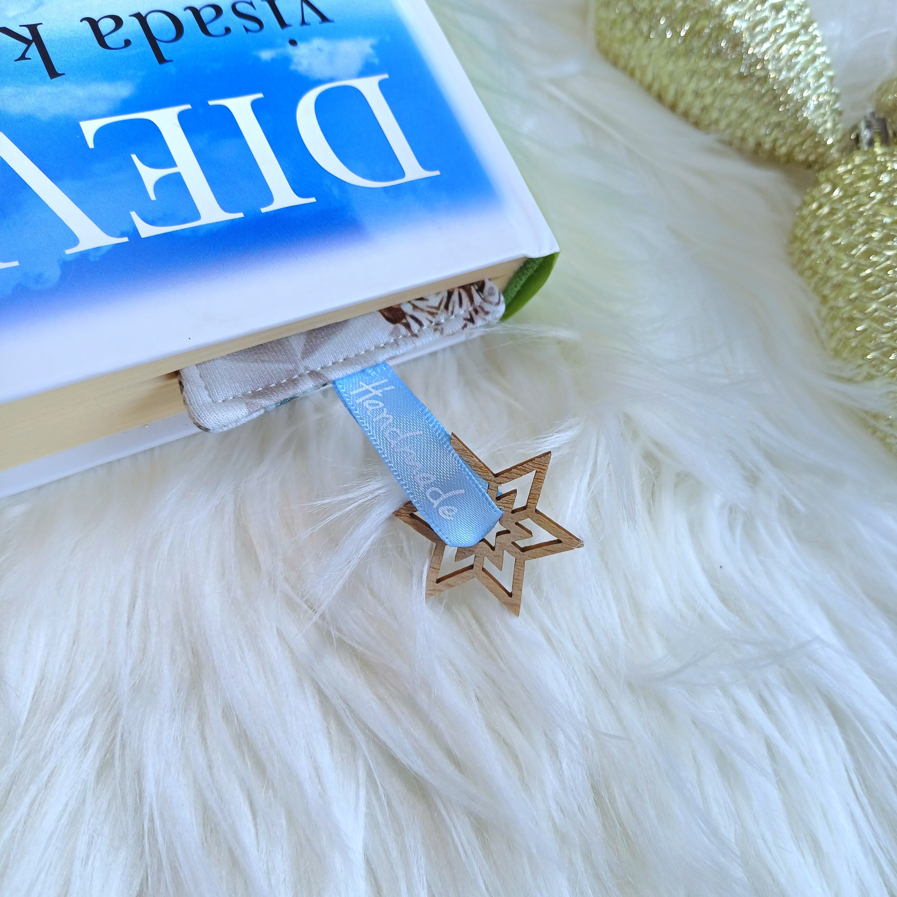 Rankų darbo - knygų skirtukai