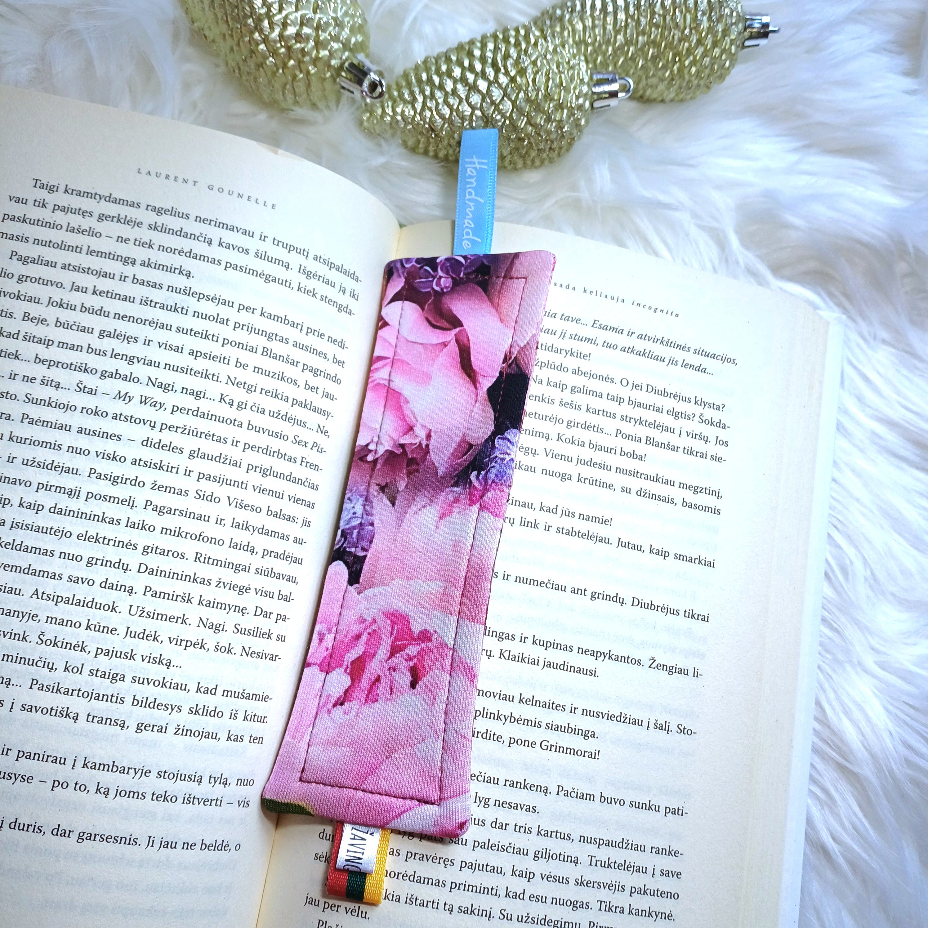 Rankų darbo - knygų skirtukas