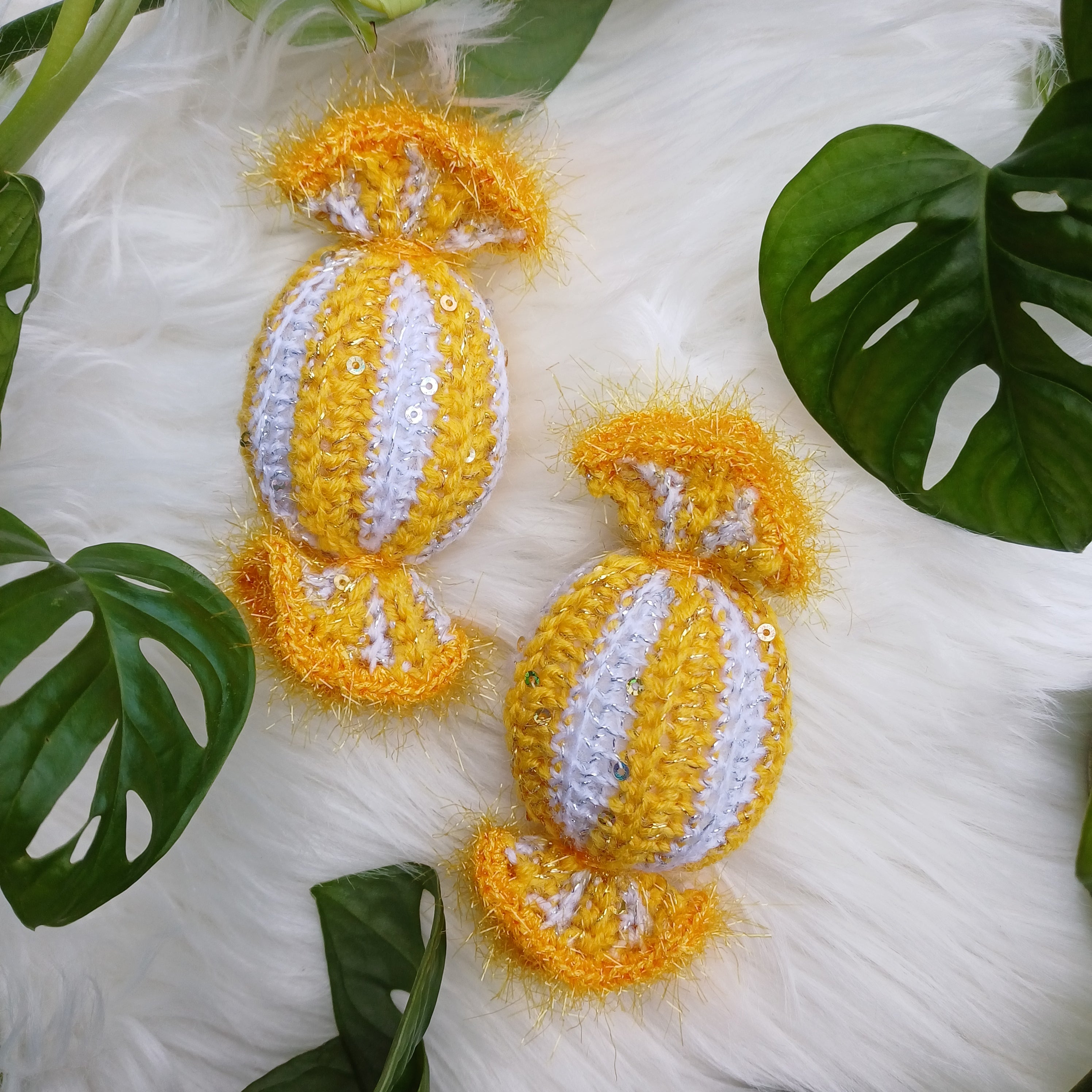 Rankų darbo plaukų segtukai Citrinos L dydis