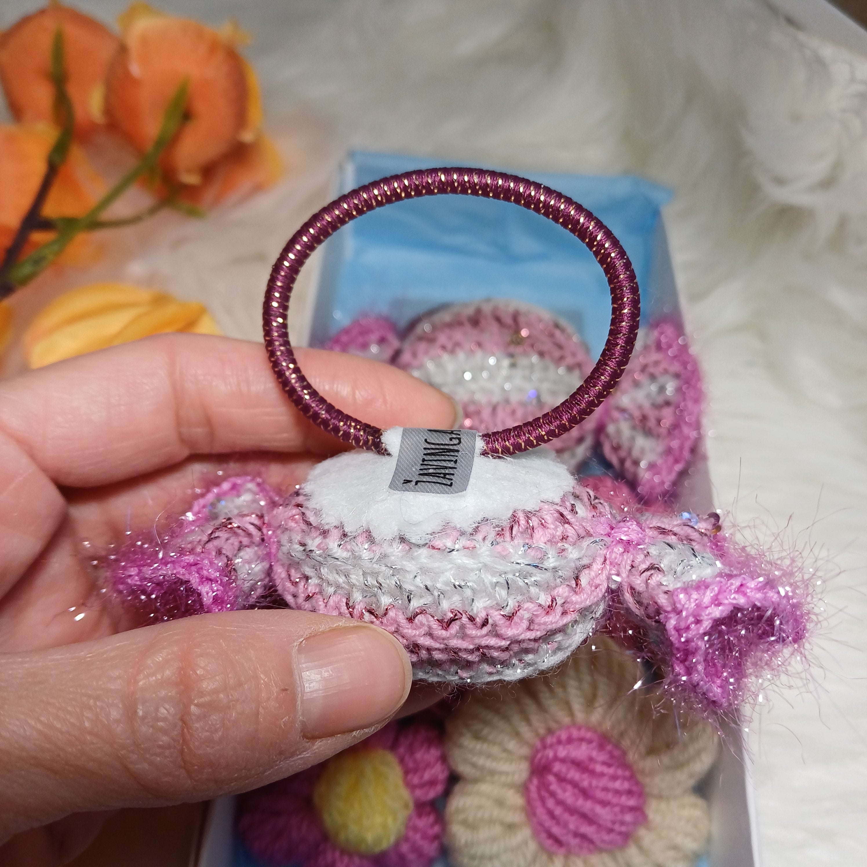 Rankų darbo plaukų aksesuarų rinkinys rožinės dienos