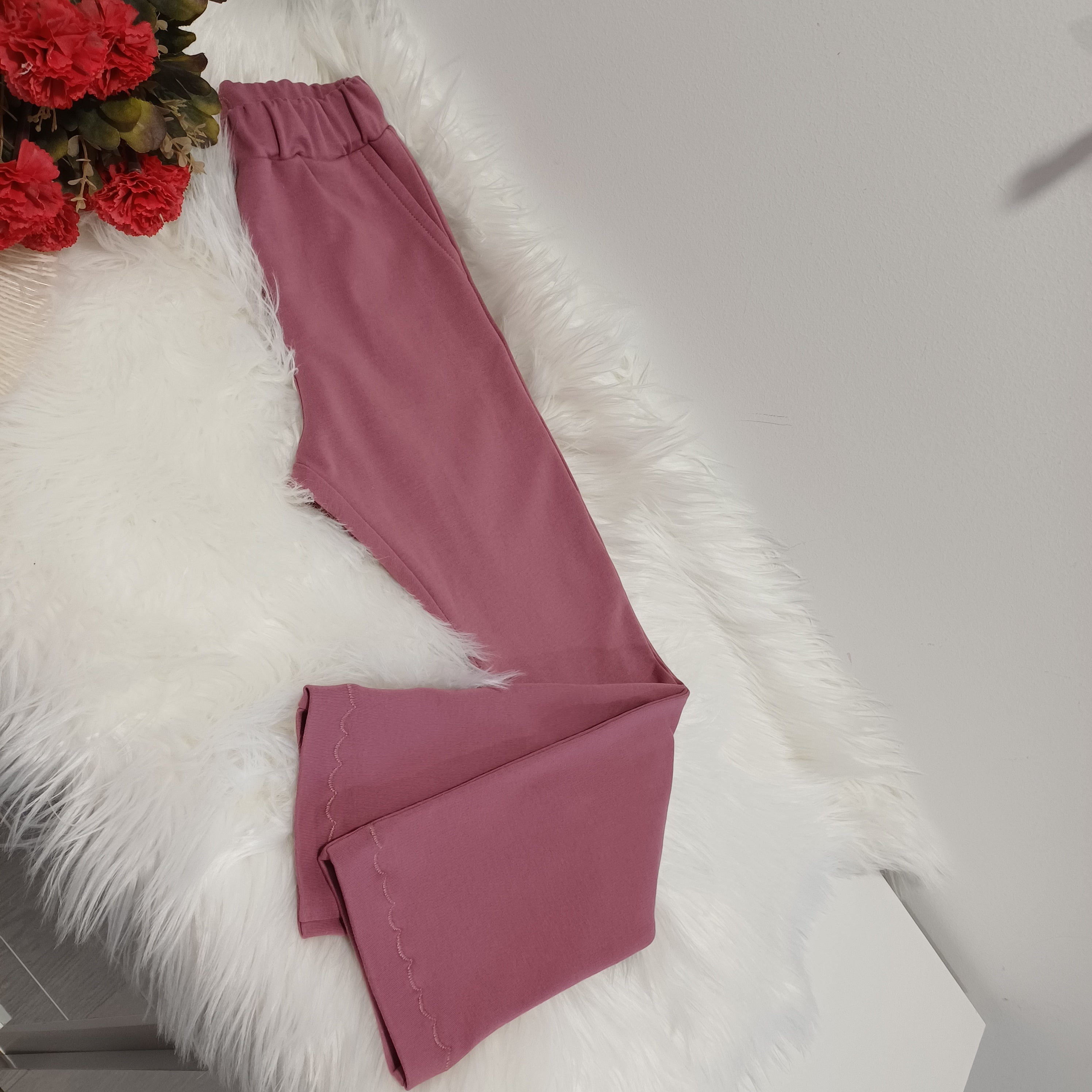 Kelnės pelenų rožinė