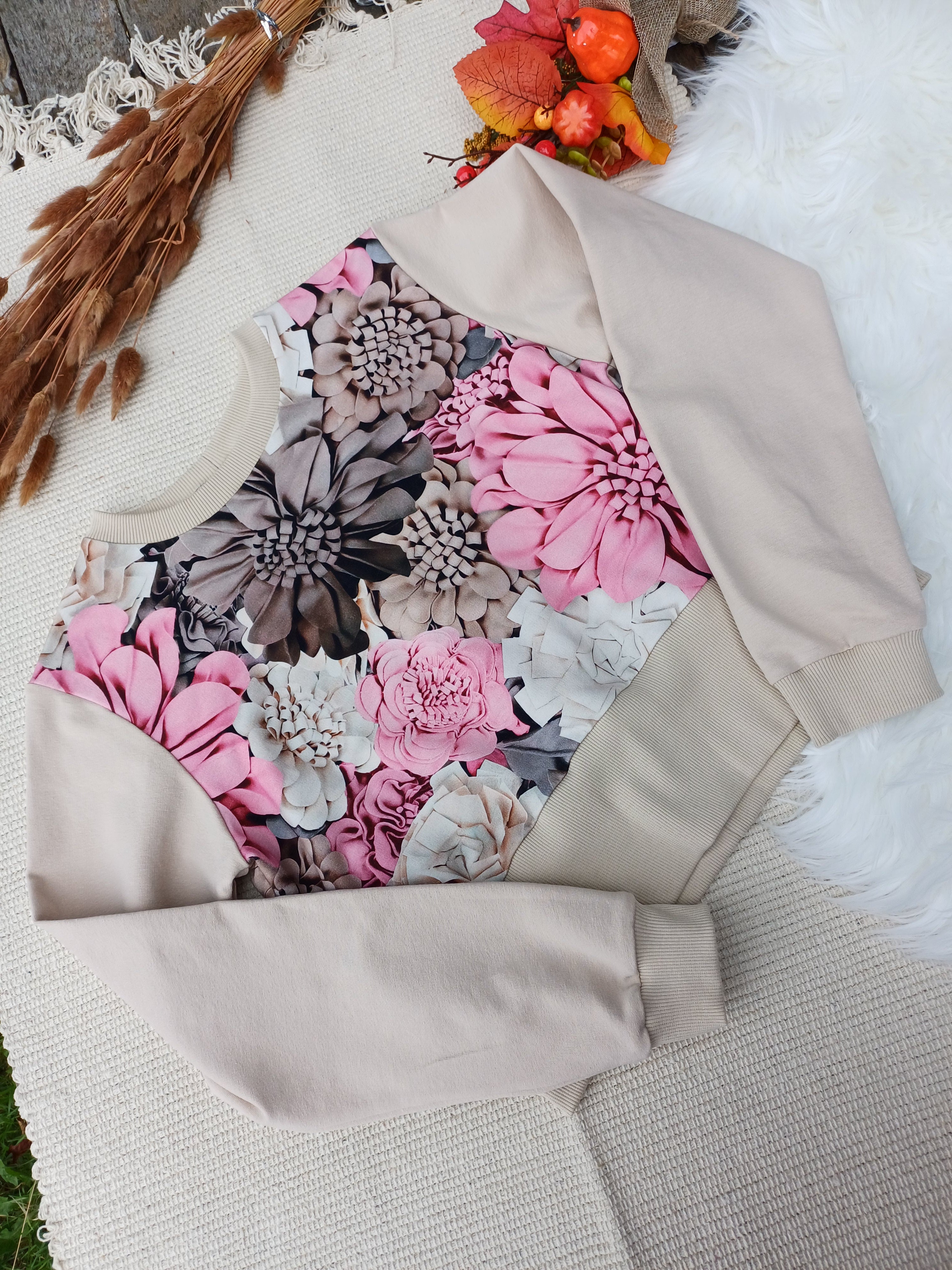 Džemperis "Rožinės gėlės" 146d