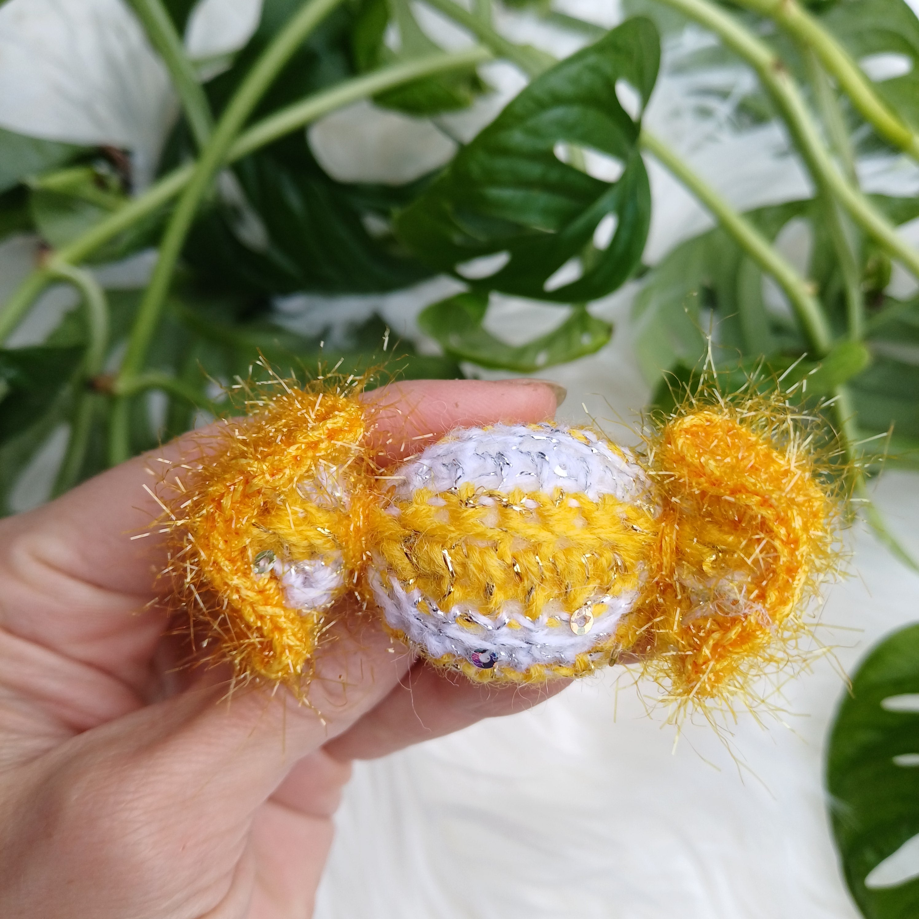 Rankų darbo plaukų gumelės Citrinos S dydis