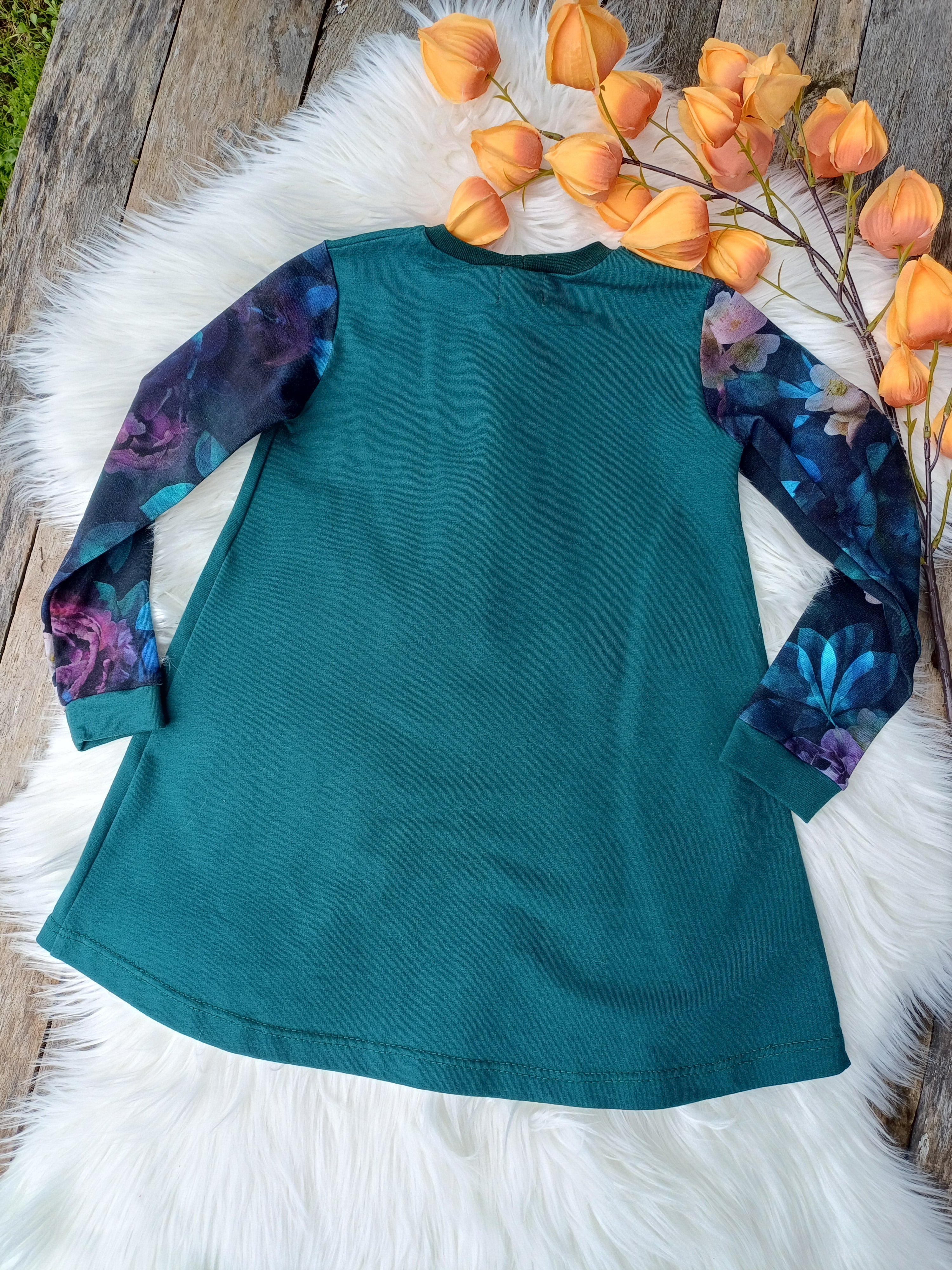 Suknelė "Su raukinuku žalia" 98d