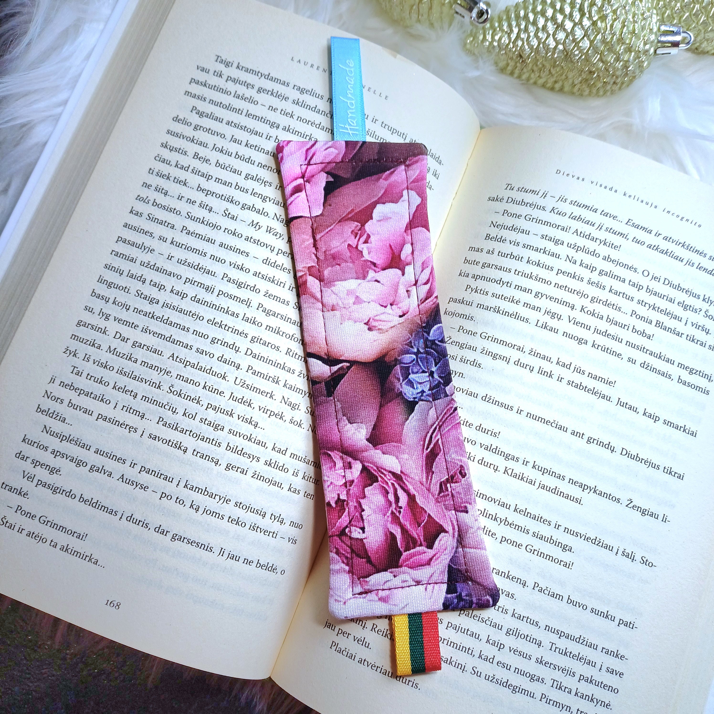 Rankų darbo - knygų skirtukas