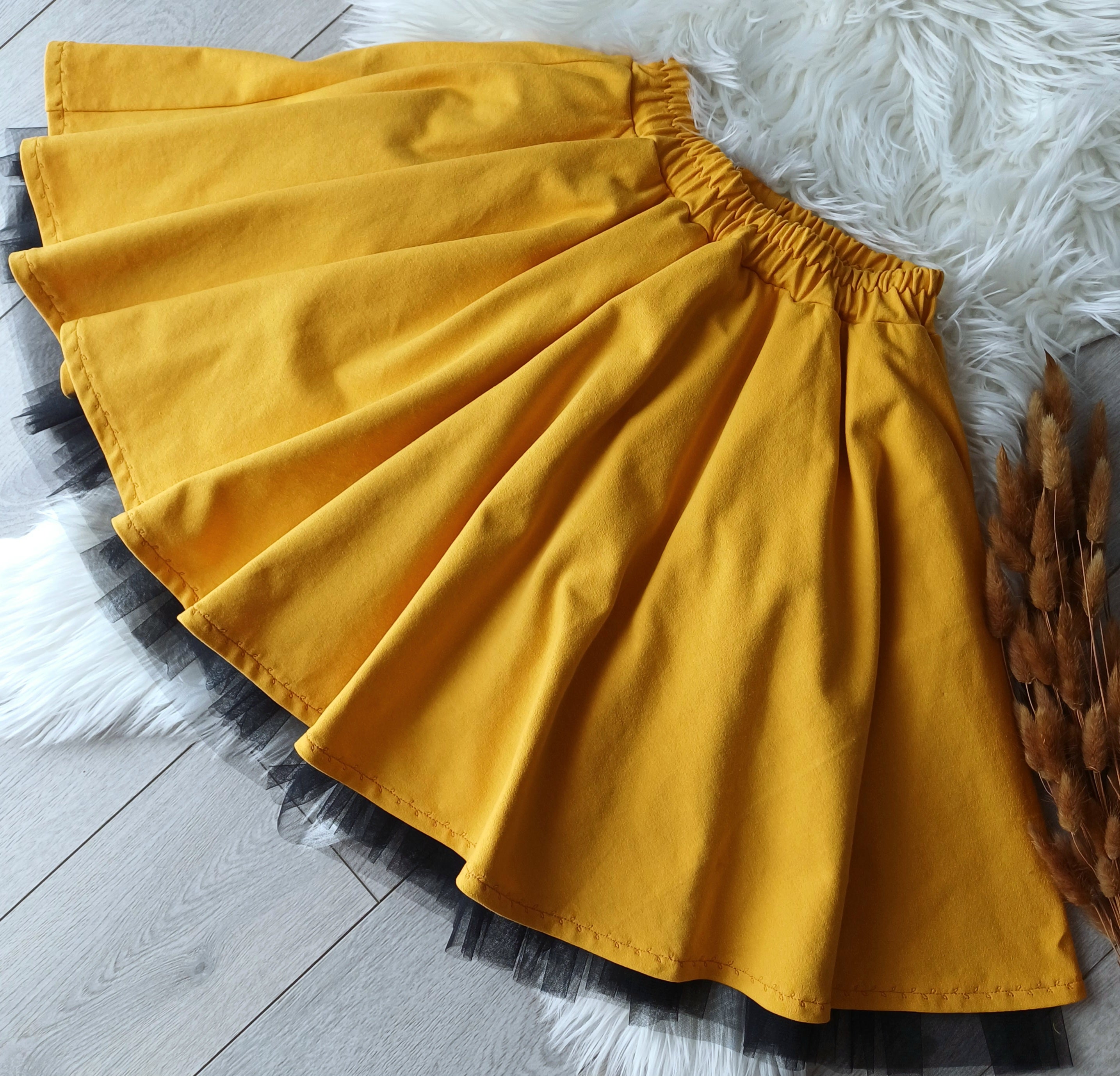 Proginis kostiumėlis mergaitei - Velykų šventei