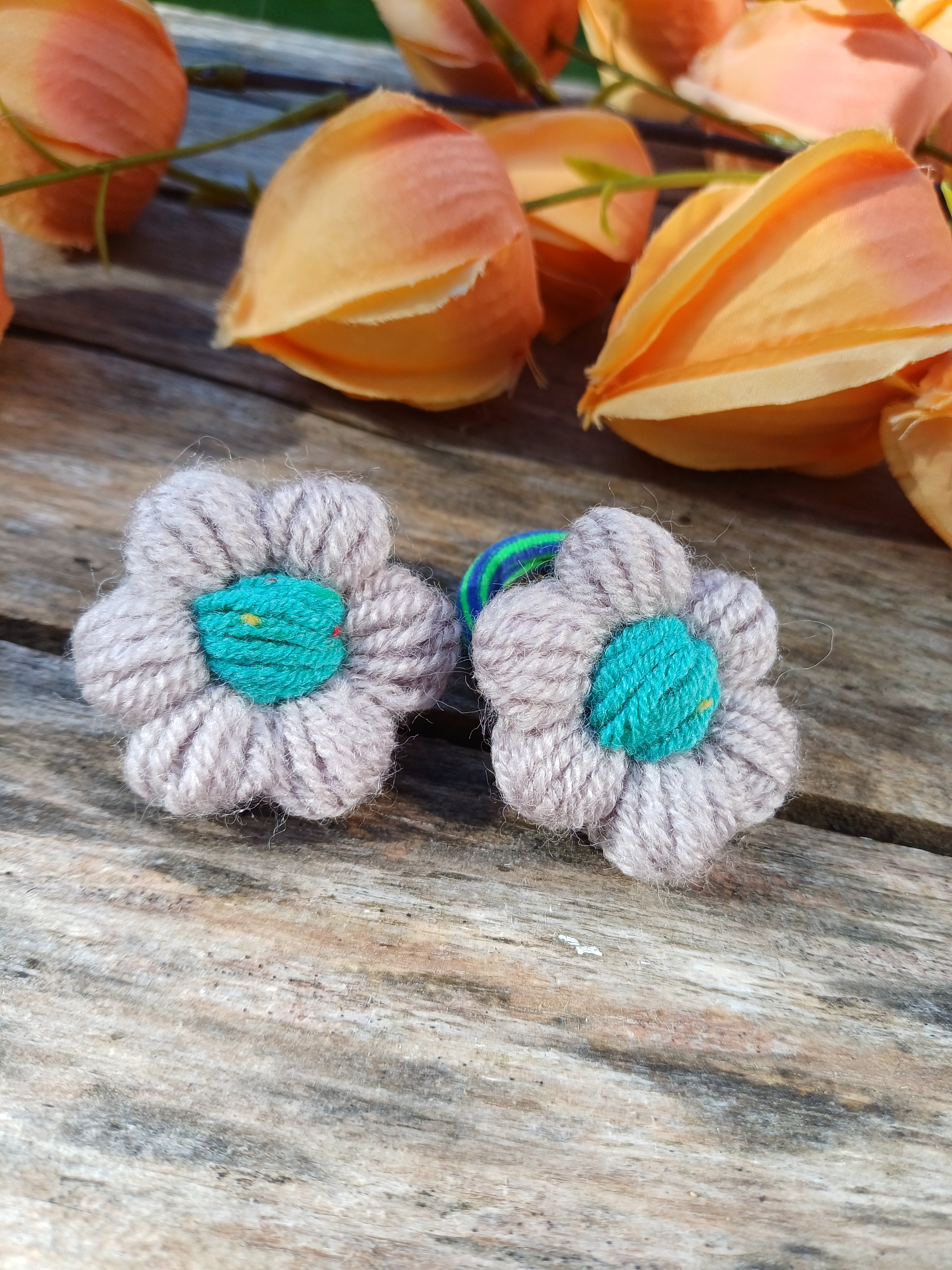 Gumelės pilkos su mėtiniu viduriuku