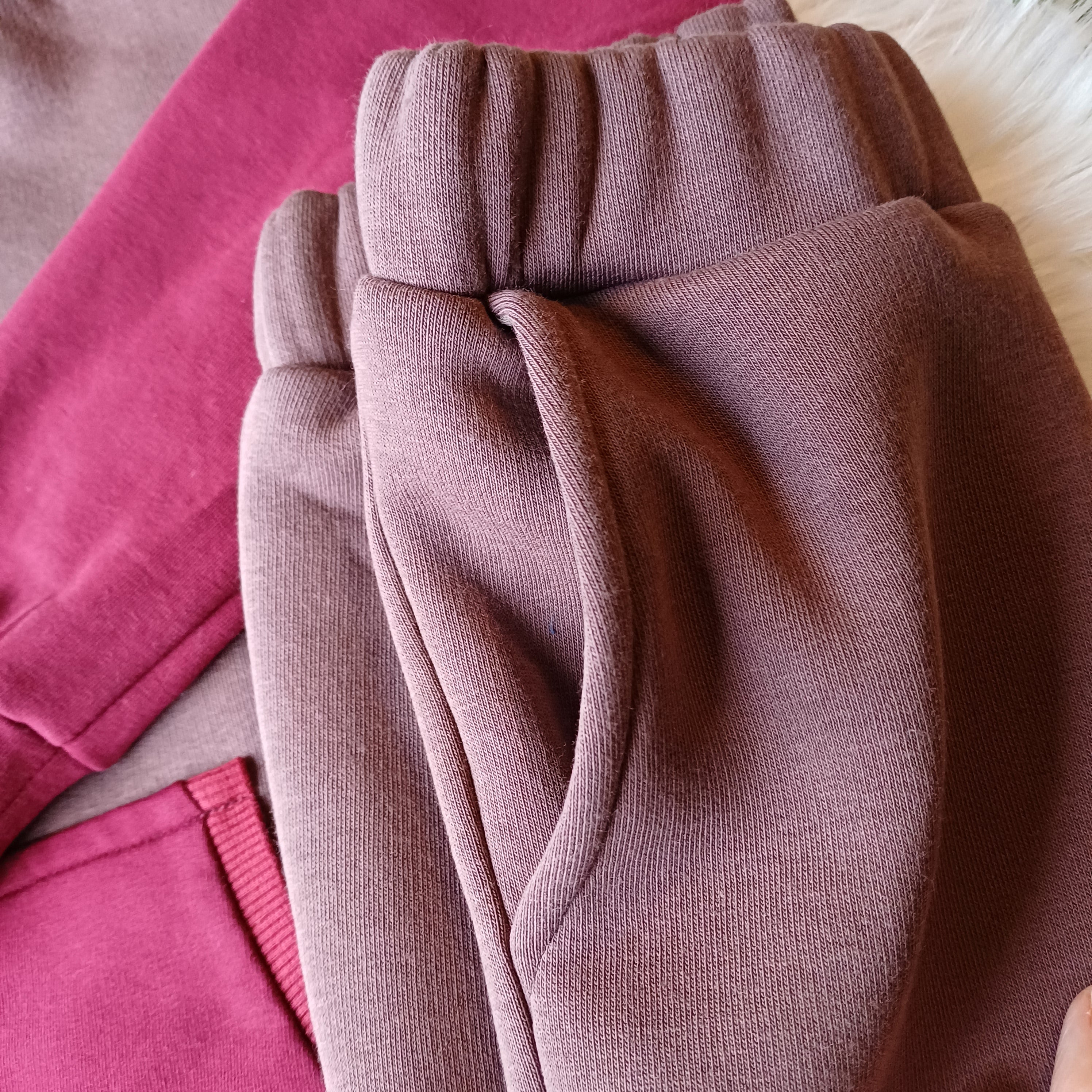 Komplektas "Vyšnia - šokolade"