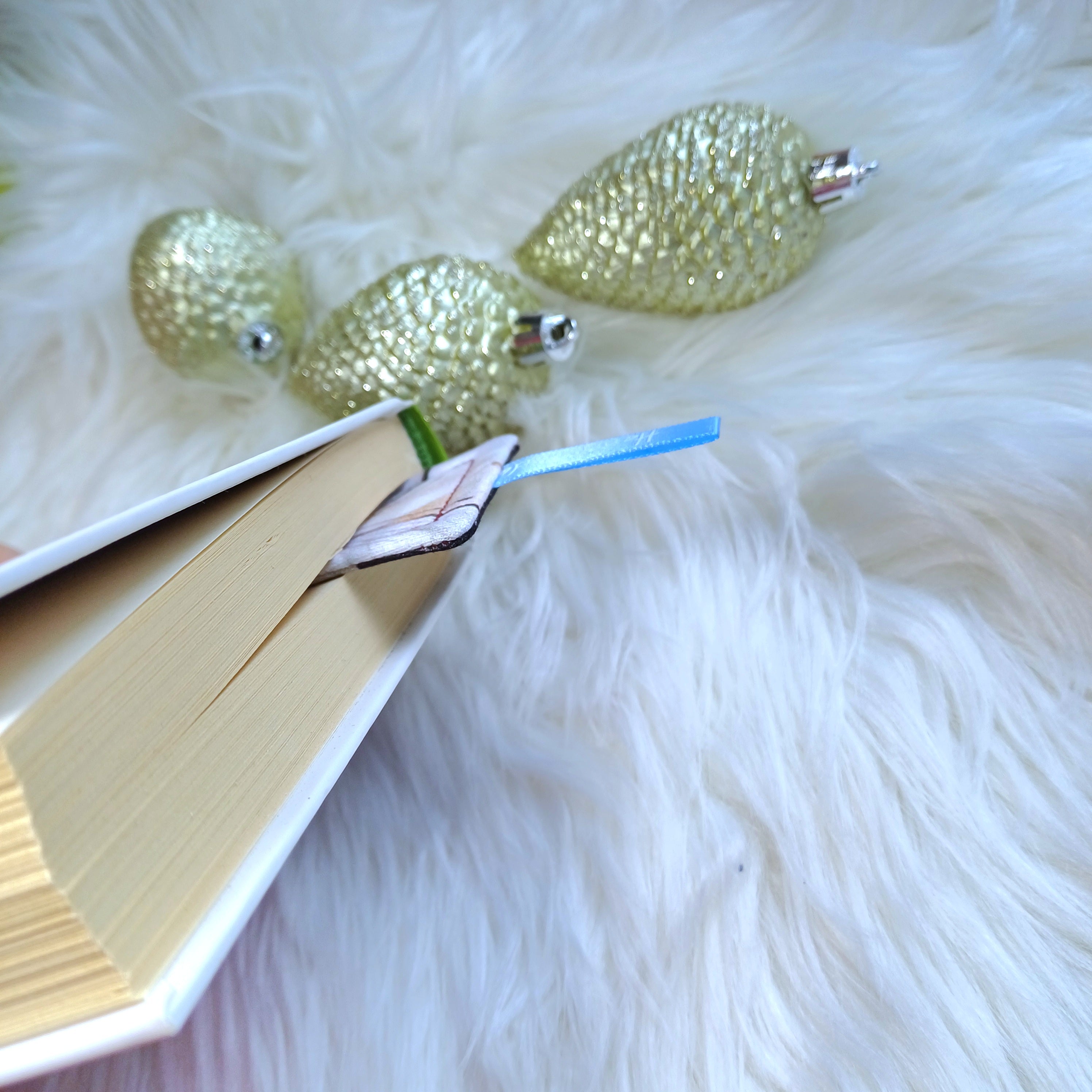 Rankų darbo - knygų skirtukas