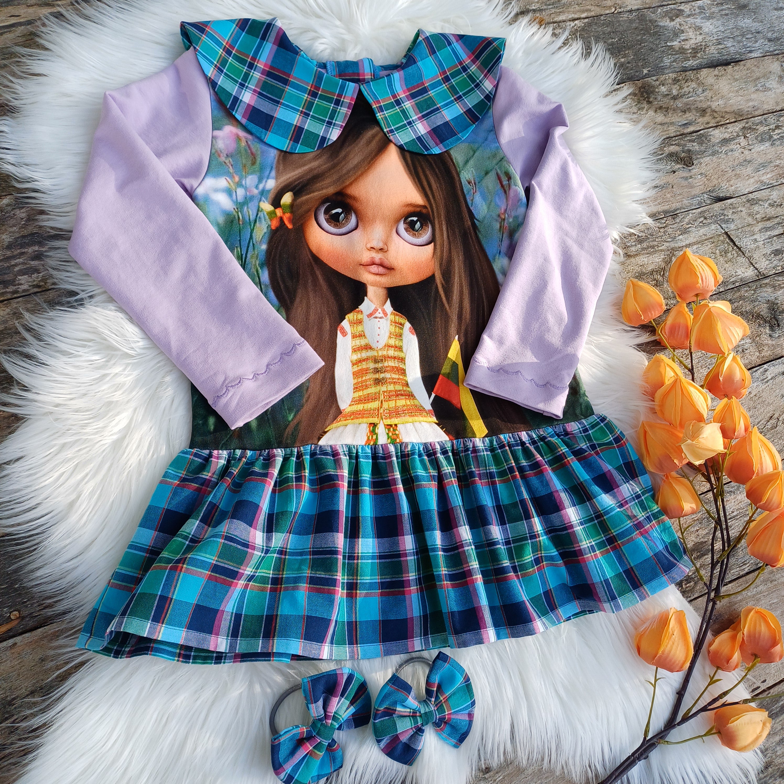 Suknelė "Mergaitė tarp langelių"