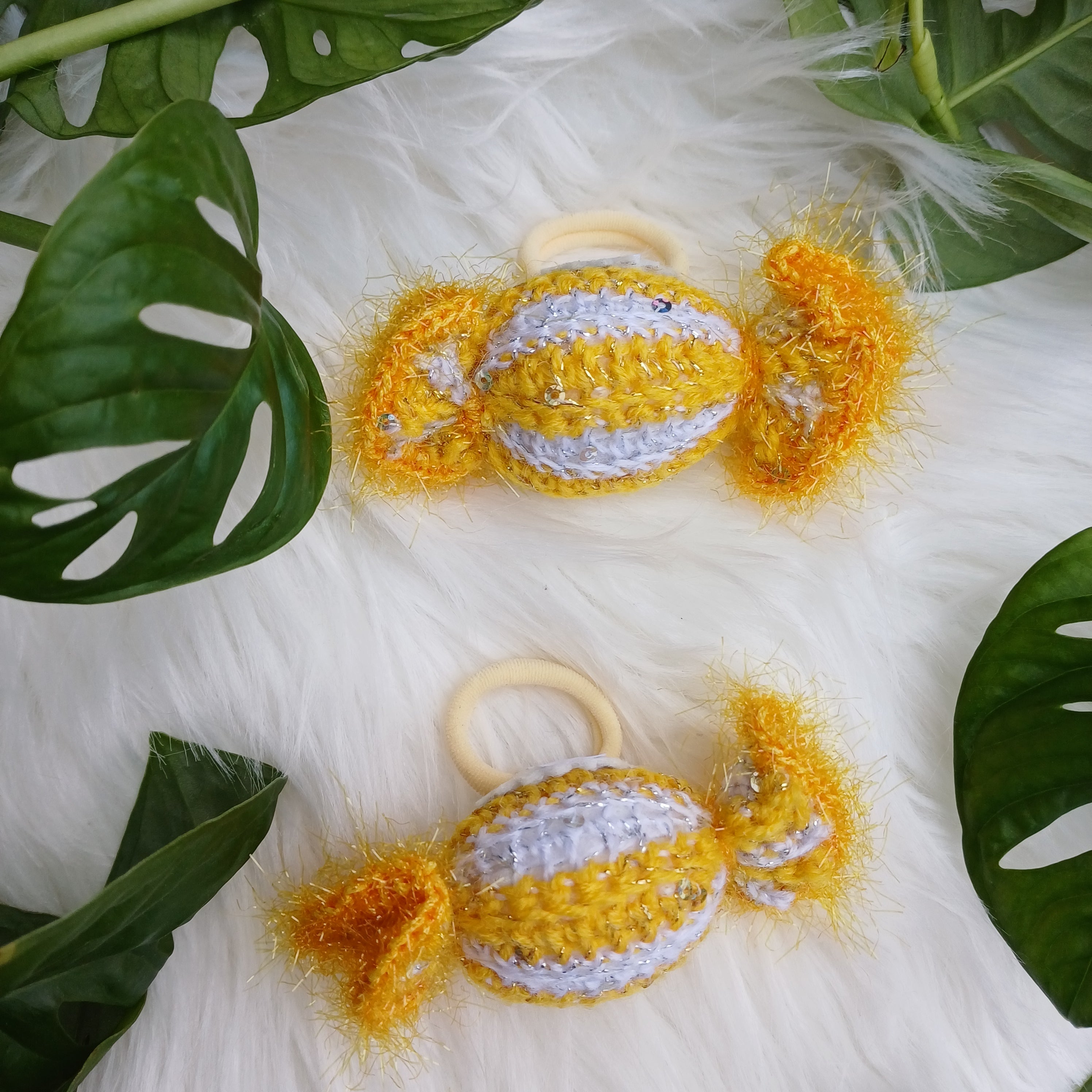 Rankų darbo plaukų gumelės Citrinos M dydis