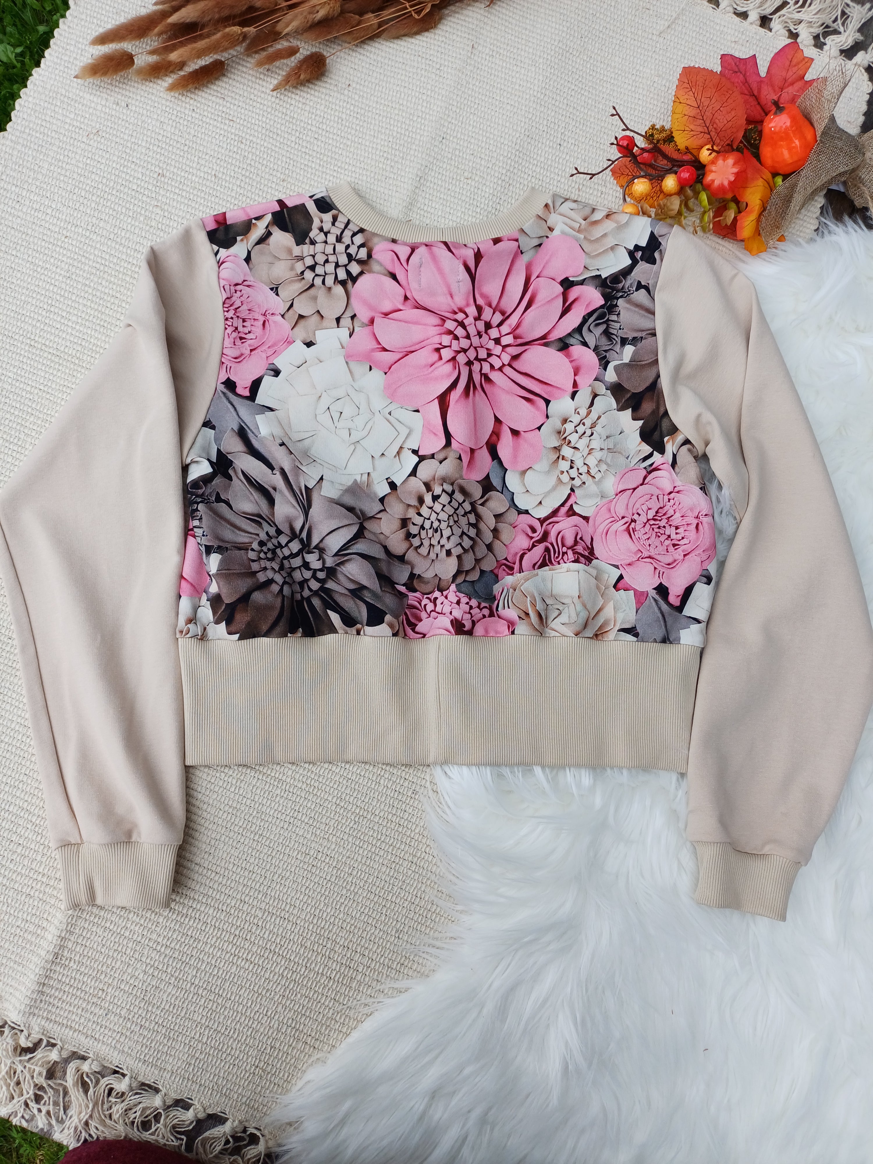 Džemperis "Rožinės gėlės" 146d