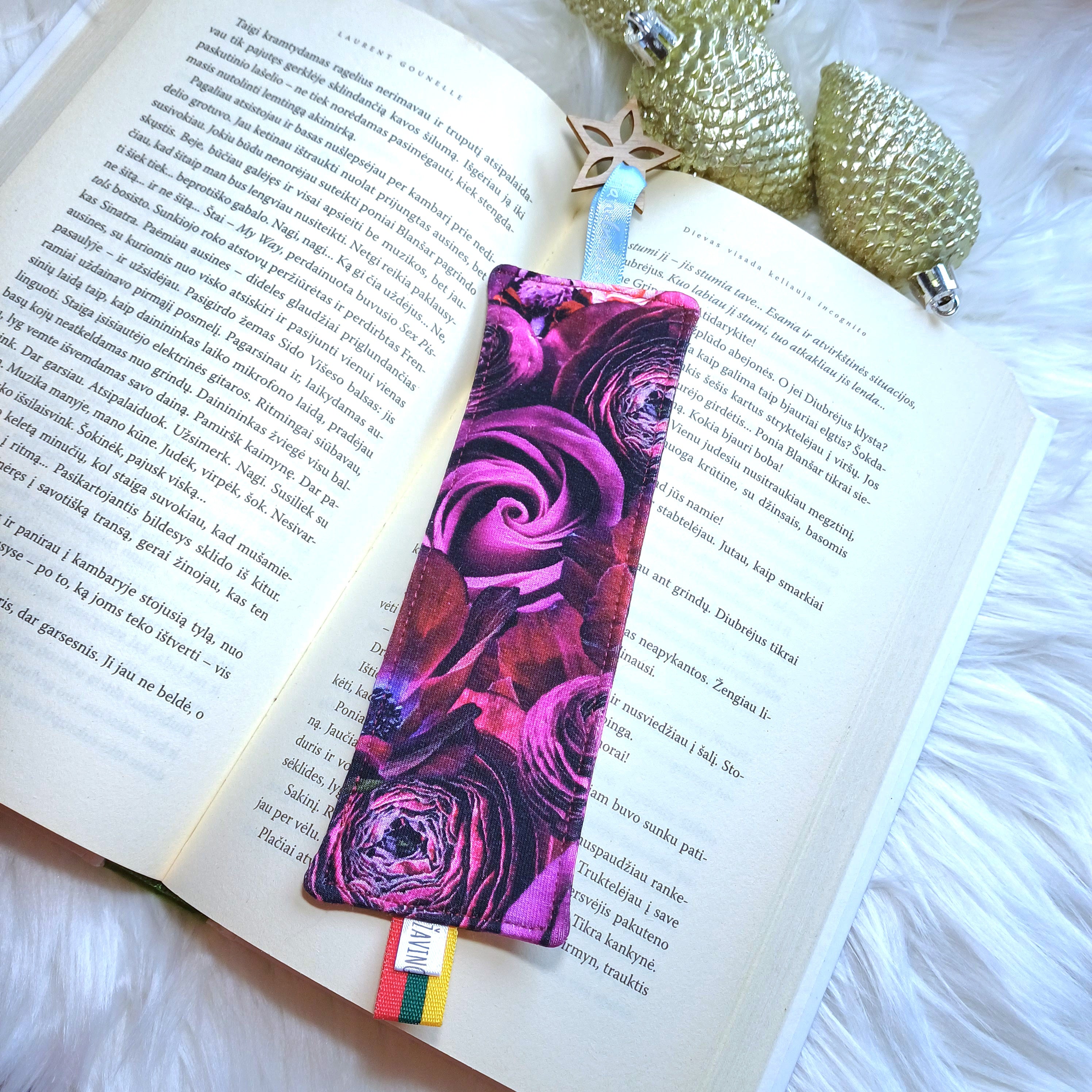 Rankų darbo - violetinių atspalvių