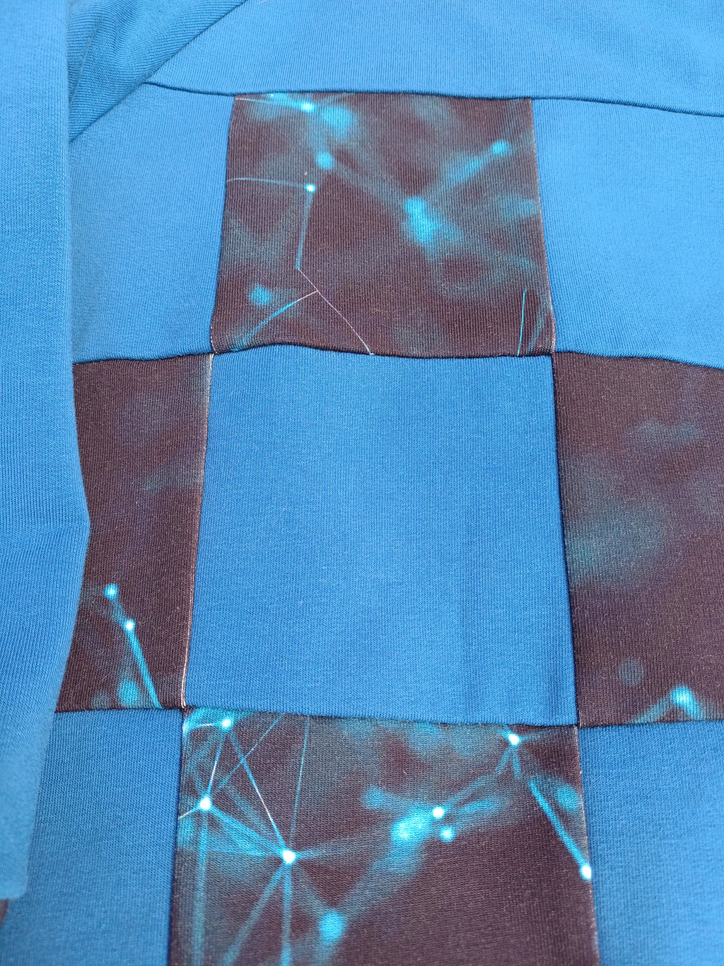 Džemperis "Kvadratai spalvoti"