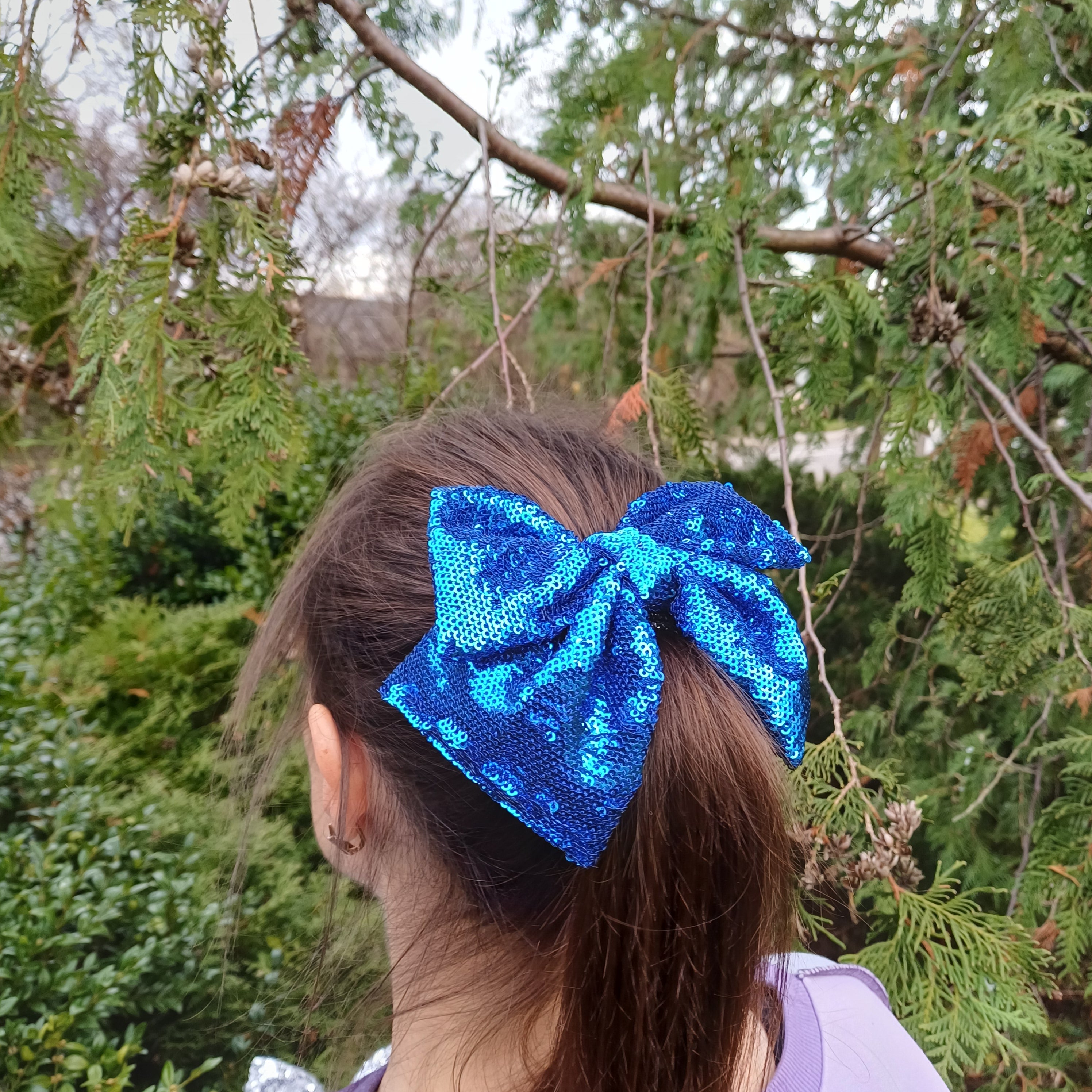 Rankų darbo kaspinas - segtukas mėlynas