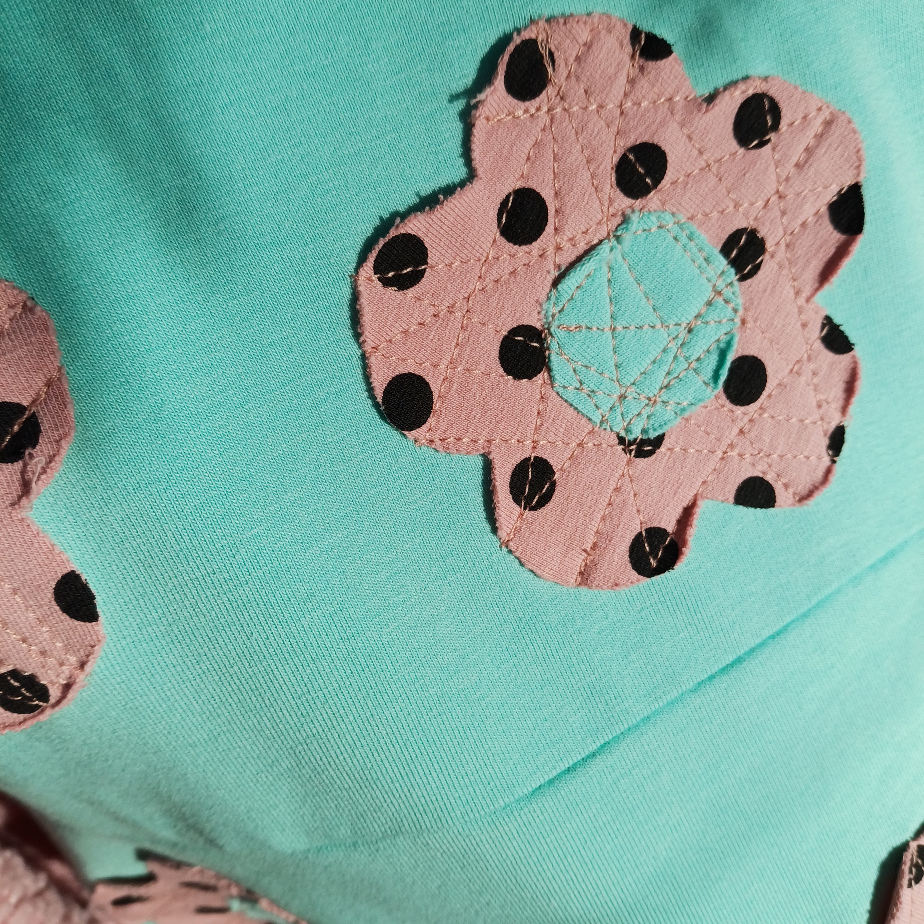 Džemperis rožinių ir mėtinių atspalvių ZERO WASTE